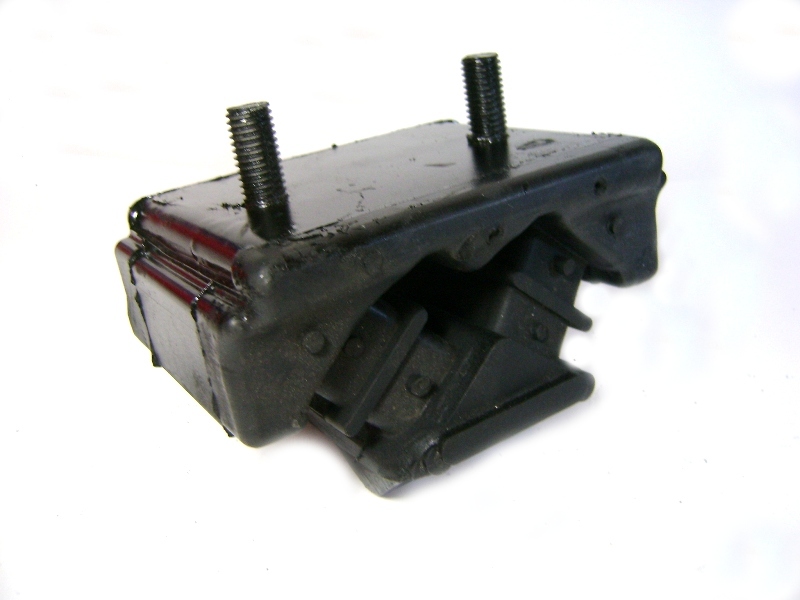 SOPORTE MOTOR F100 3.9 MOT. CUMMINS ELECTRONICO 06/12